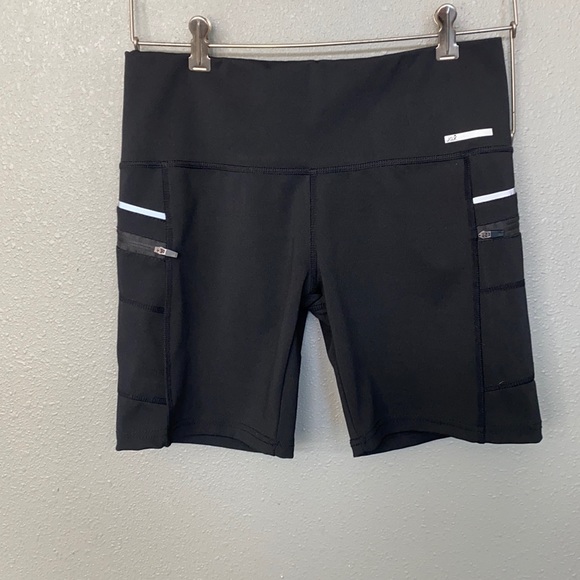 JGX Active Performance Shorts Size Medium